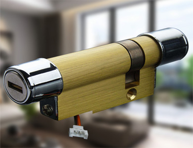 建华24小时上门开锁公司