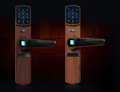 建华24小时上门开锁公司